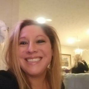 Meet your Posher, Yvette